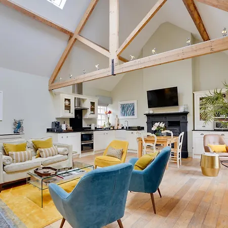 Pope Lodge: Stunning Stone Coach House Conversion Alnmouth Exterior photo