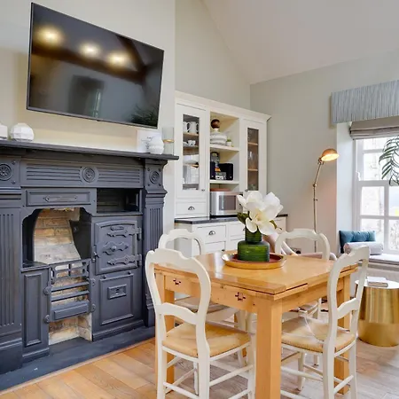 Pope Lodge: Stunning Stone Coach House Conversion Alnmouth Exterior photo
