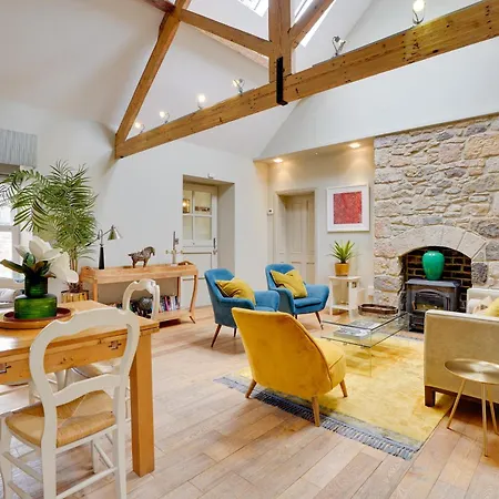 Pope Lodge: Stunning Stone Coach House Conversion Alnmouth Exterior photo